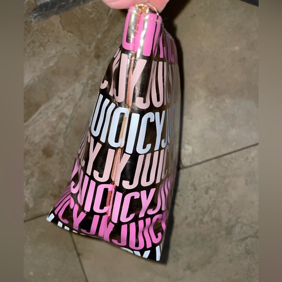 🎉HP🎉New! Juicy Couture Rose Gold/Pink Logo Large Zip Makeup Case 12”x4”✨💕 - Picture 4 of 9